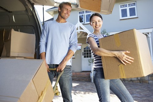 Local movers handling Battersea apartment and house removals